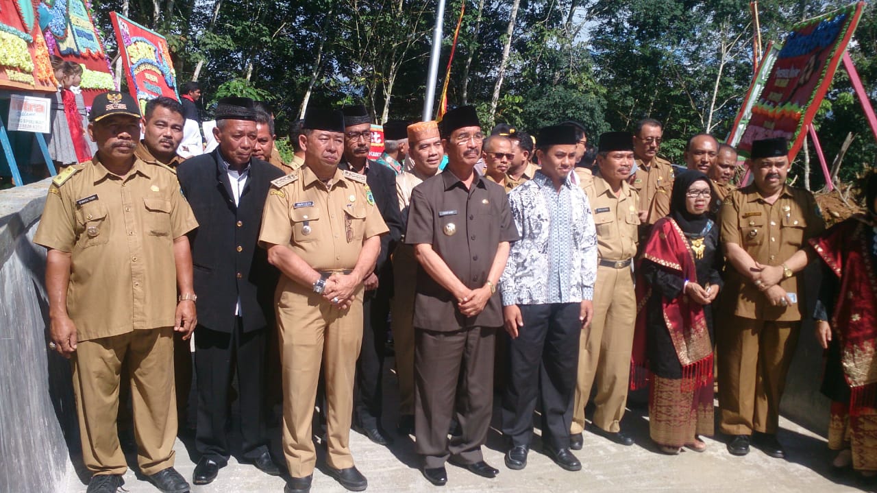 Bupati Yusuf Lubis di Padang Mentinggi